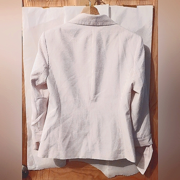 Pink Striped Jacket - Picture 3 of 3